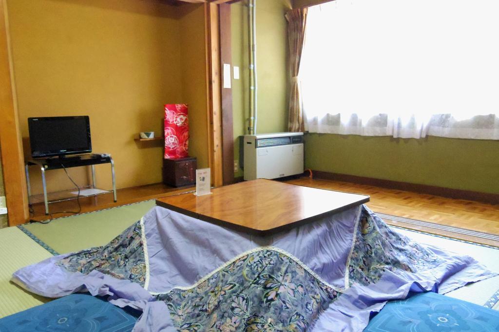 Zero-Project Japan Guesthouse Yamanakako Phòng bức ảnh